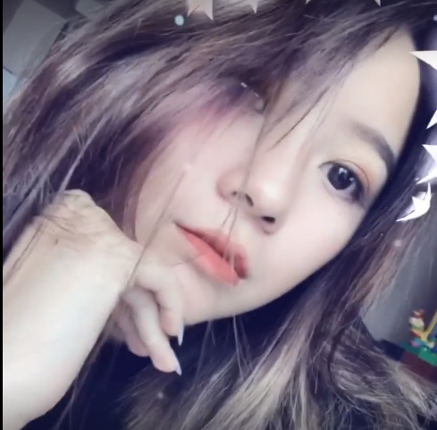 Cùng ngắm nhìn hình ảnh của Nữ sinh 10X Hà thành sở hữu thân hình tựa sao Hàn. Ảnh trong bài: Facebook nhân vật.