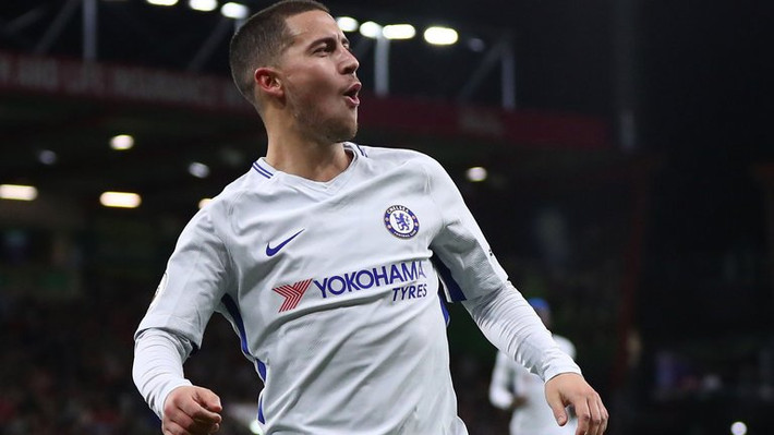 Hazard công khai thả thính Real Madrid: Trong bài phát biểu mới đây với báo chí về tin chuyển nhượng cầu thủ của mình, tiền vệ Eden Hazard đã công khai giấc mơ được chơi cho Real Madrid, điều khiến CĐV Chelsea lo lắng. Real Madrid đã xác định Eden Hazard là mục tiêu số 1 của họ ở mùa Hè 2018 trong kế hoạch tìm người thay thế cho Gareth Bale.