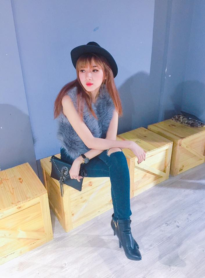 Hiện tại, Hoàng Quyên là một diễn viên trẻ đầy tài năng khi từng tham gia các bộ phim hay như: sitcom Mad Love, diễn xuất trong một số MV ca nhạc, kênh Ghiền Mì Gõ và trước đó là vai Linh Nhi trong bộ phim truyền hình đình đám mang tên Trái Cấm.