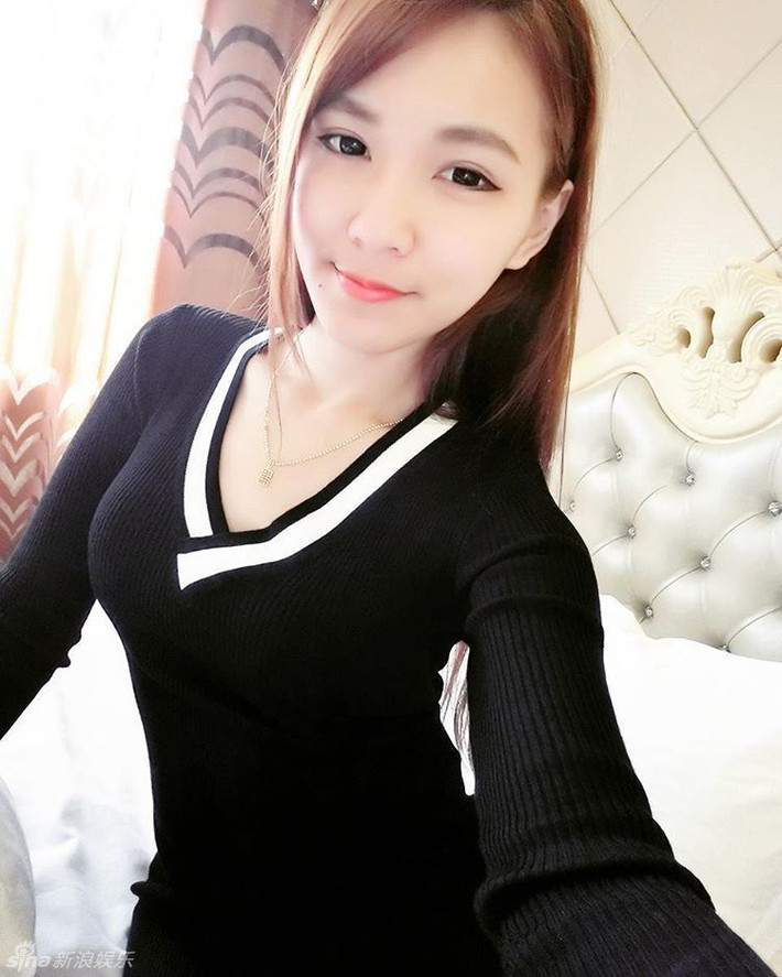 Thời gian qua trong khắp cộng đồng mạng Trung Quốc đã truyền tải những bức hình nóng bỏng của nữ hoàng nội y người Malaysia có tên Bối Bối Nhi. Với thân hình nuột nà, cô nàng này khiến nhiều người phải nuốt nước bọt mà ngắm nhìn mình.