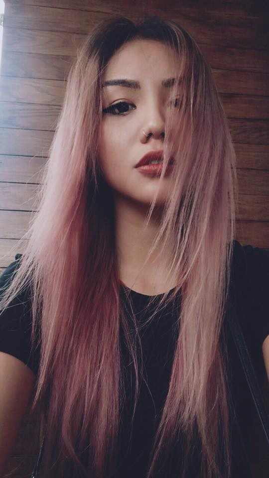 Quỳnh Như tên đầy đủ là Phan Quỳnh Như sinh năm 1992. Hiện cô gái này đang là người mẫu tự do và sinh sống tại TP HCM.