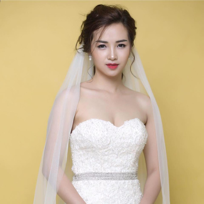 Nghĩ lại cuộc sống ngày đó, Khánh Ly ngậm ngùi kể vì đau khổ cả tinh thần và thể xác, đến mức cô từng nghĩ đến chuyện tự tử. Nhưng những khi nghĩ quẩn, cô lại nghĩ về đứa con còn đỏ hỏn của mình nên đành ngậm đắng mà cố gắng rồi tự tìm cách giải thoát cho mình và trở thành một bà mẹ đơn thân.
