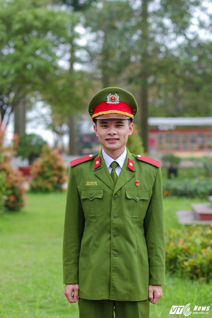 Trần Ngọc Nam (SBD 10), sinh năm 1996, quê ở Lào Cai. Nam có chiều cao: 1m70, cân nặng: 63kg. Cậu có sở trường ảo thuật và sở thích đọc sách, nghe nhạc và ca hát.