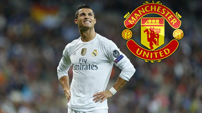 Ronaldo chê M.U: Theo thông tin chuyển nhượng bóng đá mới nhất từ The Players' Tribune - Sir Alex đã đưa Cristiano Ronaldo lên tầm thế giới, cùng M.U giành 3 danh hiệu Premier League, Cúp C1, chiến thắng Quả bóng vàng nhưng siêu sao người Bồ cho rằng, Quỷ đỏ vẫn không đủ sức để giữ chân anh - luôn muốn chinh phục những thách thức mới. Ảnh: The Players' Tribune