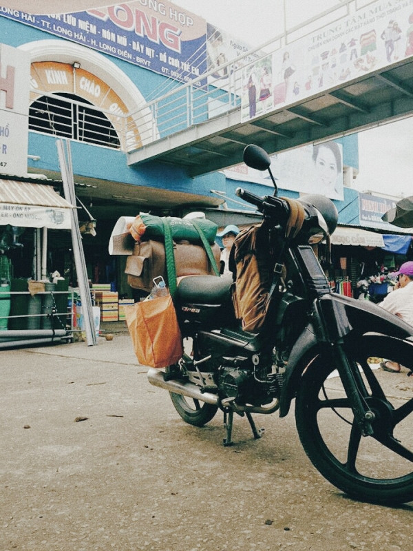 Cũng chính bởi người bạn đồng hành đặc biệt của Thái Sơn đã khiến mọi người vừa thích thú vừa tò mò và đặt câu hỏi vì sao mà anh chàng 9X này lại có "gan" và sở thích đặc biệt như vậy?