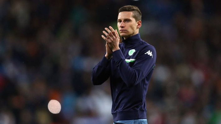 Inter muốn có Julian Draxler: Theo truyền thông Italia, Inter Milan đang cố gắng thuyết phục Julian Draxler về San Siro thi đấu. Hiện tại ngôi sao người Đức đã mất vị trí vì sự xuất hiện của Neymar. Ảnh: Calcio