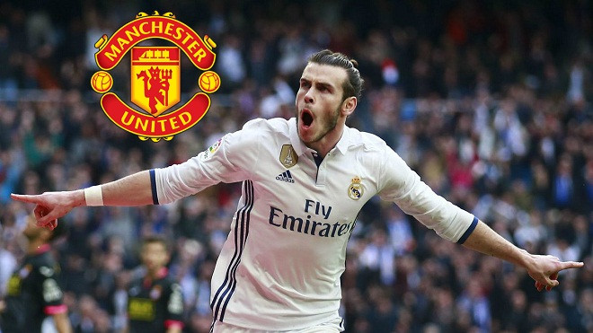 Gareth Bale lại khiến M.U buồn lòng: Ngay sau chức vô địch Champions League thứ 3 cùng Real Madrid, Gareth Bale đã lên tiếng cam kết tương lai với CLB này. Khi được hỏi về các tin đồn đến M.U, Gareth Bale nói: “Tôi thậm chí không đọc bất cứ tin đồn nào, bởi vậy tôi không biết phải nói gì. Tôi hạnh phúc ở đây, tôi vừa ký hợp đồng mới vào năm ngoái. Vì vậy tất nhiên tôi sẽ ở lại, đặc biệt khi chúng tôi giành 3 chức vô địch Champions League trong 4 năm vừa qua. Ảnh: Getty Images