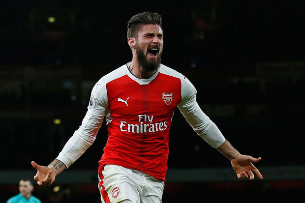 Giroud không rời Arsenal: Phát biểu trước báo giới, tiền đạo Giroud đã dập tắt tin đồn về việc rời khỏi Arsenal khi tuyên bố vẫn muốn là thành viên của “Pháo thủ” ở mùa giải tới. Ảnh: Goal