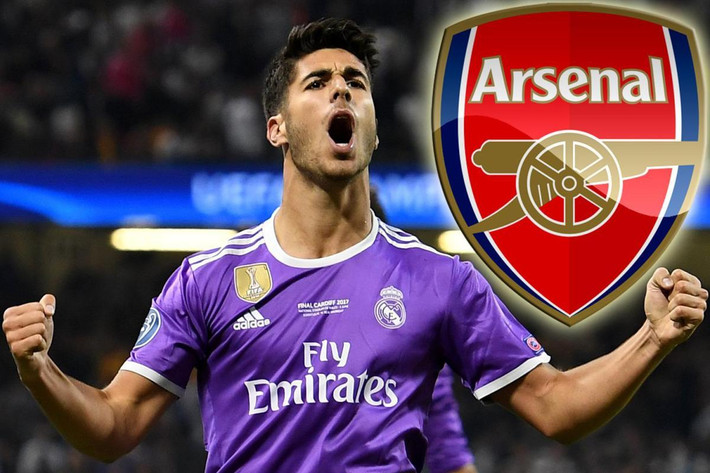 Arsenal muốn nổ bom tấn của Real Madrid: HLV Wenger rất khao khát một tiền vệ tấn công đa năng và toàn diện như Marco Asensio. Chính bởi vậy, "Giáo sư" sẵn sàng trả đủ số tiền giải phóng hợp đồng của ngôi sao 21 tuổi. Trong ràng buộc hiện tại, Real Madrid chỉ kèm điều khoản phá vỡ hợp đồng của Asensio 75 triệu bảng. Ảnh: AS