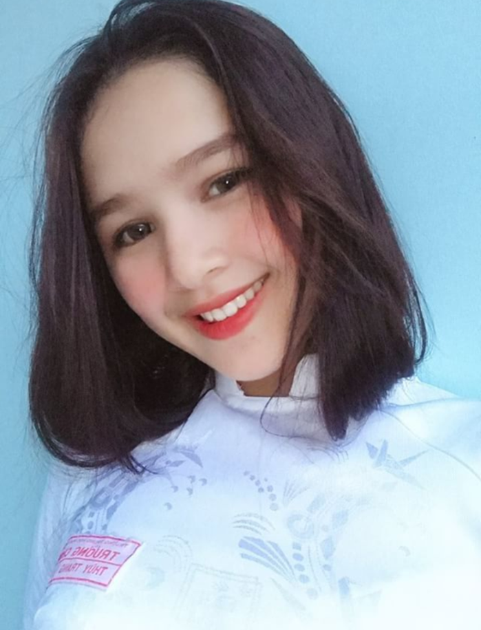 Tuy nhiên, sau khi điều tra trang cá nhân của Thùy Trang, nhiều người bất ngờ rằng, nữ sinh 10X này là thuần Việt.