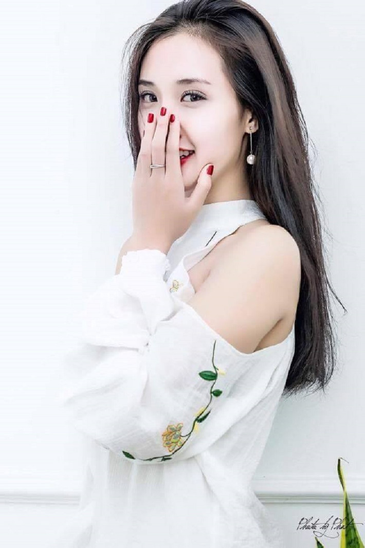 Bên cạnh gương mặt đẹp, để thành công trong nghề người mẫu thì phải có yếu tố hình thể. Vì vậy, với chiều cao 1m7 và gu thời trang sang chảnh, Bảo Bảo dễ dàng thành công trên con đường mình đã chọn.