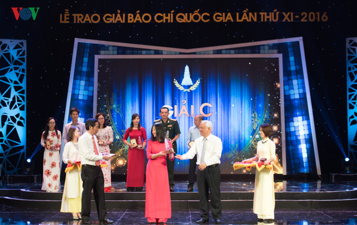 Đài TNVN đạt 3 giải C với các tác phẩm: "Gala Kết nối 54 - Chung tay vì những số phận kém may mắn nơi vùng xa", " Truy tìm nguyên nhân cá chết trên biển miền Trung" và "Hành trình rẻo cao".