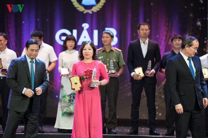 Tác phẩm: "Tây Bắc: Càng học, … càng nghèo"– Hội Nhà báo tỉnh Sơn La