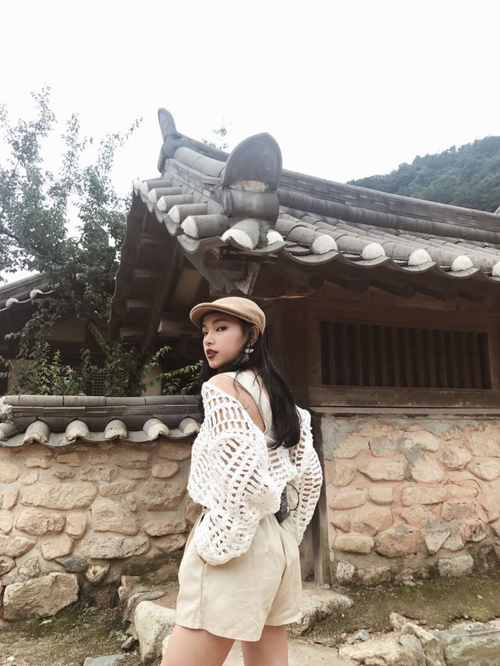Yonhap news, một trong những trang báo đưa tin lớn nhất tại Hàn Quốc cũng đã đưa tin về việc Châu Bùi - cô nàng người mẫu, fashionista nổi tiếng đã mạnh dạn tấn công sang thị trường Hàn Quốc khi trở thành đại diện du lịch tại Kyeongsangbuk-do.