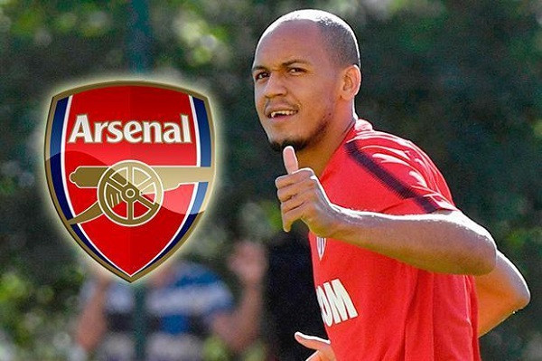 Arsenal ngáng đường MU vụ Fabinho: Tham vọng chiêu mộ ngôi sao thuộc biên chế Monaco, Fabinho của MU đang gặp thử thách lớn khi mới đây, Arsenal vừa nhảy vào cuộc đua. Trong kì chuyển nhượng hè 2017, CLB thành London hoạt động rất tích cực với hai bản hợp đồng Sead Kolasinac (Schalke 04, chuyển nhượng tự do) và bom tấn Alexandre Lacazette (Lyon, 46,5 triệu bảng). Ảnh: Goal