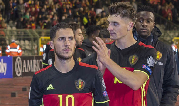 Eden Hazard được lôi kéo sang PSG chơi cùng Neymar: Theo thông tin chuyển nhượng bóng đá được phát đi từ Pháp, trong khi bản thân thì "tỏ tình" với MU, nhưng Thomas Meunier được cho đang cố lôi kéo - đồng đội tuyển quốc gia -bạn thân Eden Hazard gia nhập đội bóng nhà giàu Ligue 1, PSG. Ảnh: Goal