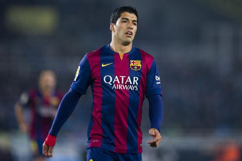 Barca gây sốc vì muốn bán Suarez: Vừa trở thành vị thuyền trưởng Barcelona, HLV Ernesto Valverde đã có những kế hoạch táo bạo bao gồm việc sẵn sàng chia tay một loạt ngôi sao trong hè này. Nổi bật trong số đó là tiền đạo Uruguay Luis Suarez. Ngoài Su 'thỏ', danh sách 'đen’ của nhà cầm quân 53 tuổi còn bao gồm: Jordi Alba, Ivan Rakitic, Rafinha, Arda Turan, Aleix Vidal, Jeremy Matthieu, Lucas Digne và Paco Alcacar. Ảnh: Marca