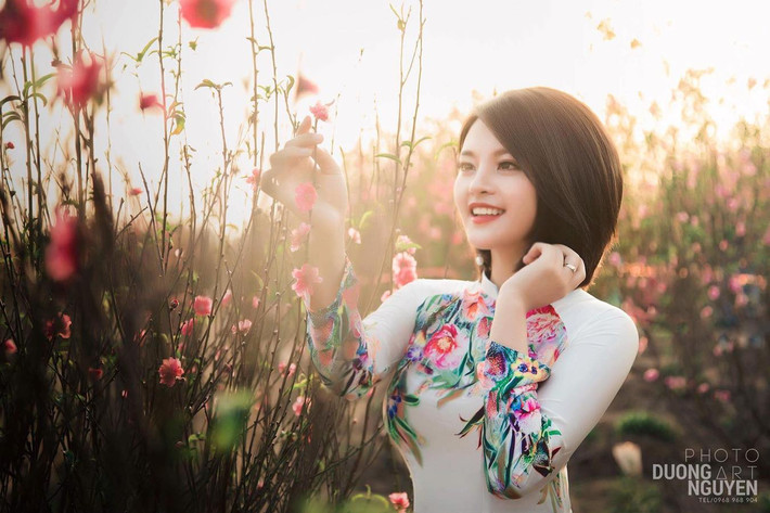 Khi được hỏi về tại sao không nuôi chó hoặc mèo như các bạn nữ khác, cô nàng hot girl quyến rũ của series hài Kem Xôi giải thích:"Mọi người nhất là con gái ai cũng tao nhã vs thú nuôi chó mèo rất dễ thương nhưng mình lại nuôi trăn khiến nhiều người khá bất ngờ và hãi. Mỗi lần dắt bé đi chơi uống nước vs bạn bè toàn bị mọi người nhìn tại sao lại có thể nuôi một loại vật gớm ghiếc vậy. Dù trăn không thông minh như chó mèo nhưng nó hiền lành và nếu chăm nó thân thiết nó cũng thể hiện nhưng tình cảm riêng vs chủ".