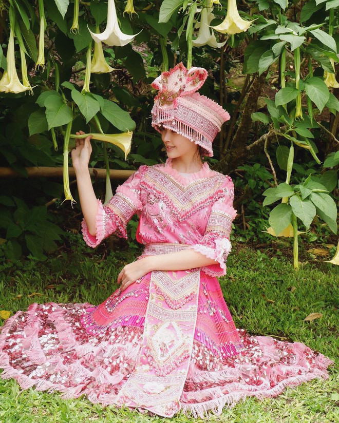 Nhan sắc ngọt ngào, đằm thắm của Kwan Lada khiến ai ai cũng phải gật gù tán thưởng. Ảnh trong bài: Posthai.