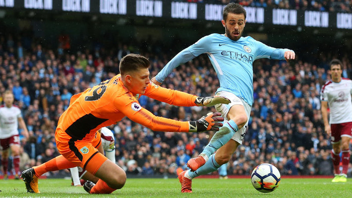 Bernardo Silva không phải nhận án phạt nguội của FA: Thông báo chính thức của LĐBĐ Anh khẳng định, tiền vệ Bernardo Silva của Man City sẽ không phải nhận bất cứ hình phạt nào cho cáo buộc ăn vạ để kiếm phạt đền ở chiến thắng trước Burnley vào cuối tuần trước.
