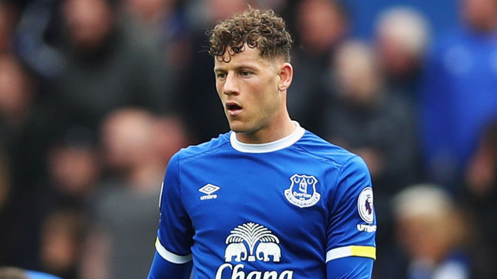 HLV Sam Allardyce thừa nhận ông sẽ không ngăn cản Ross Barkley ra đi nếu tiền vệ này không còn muốn gắn bó với Everton vì tiếng gọi của Chelsea.