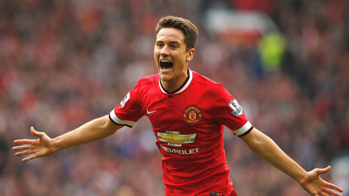 M.U trả lời Atletico vụ Herrera: Theo thông tin chuyển nhượng bóng đá mới nhất phát đi từ thành Real, CLB Atletico Madrid đang muốn đưa tiền vệ Ander Herrera về Tây Ban Nha thi đấu. Ngay lập tức M.U đã nhắc đến điều khoản gia hạn hợp đồng thêm một năm cho dù tiền vệ này sắp hết hợp đồng với Quỷ đỏ. Ảnh: Mirror