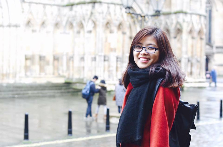 Những ngày đi "lang thang" cho cô gái Việt cảm giác cuộc sống như dài hơn. Có lúc đi từ sáng tới tận tối muộn mới về, chân rã rời và ngủ không biết gì cho tới sáng hôm sau lại chuẩn bị ra sân bay nhưng đó là những trải nghiệm cực lạ tại trời Âu cho nữ du học sinh 9X trên muốn chia sẻ với mọi người.