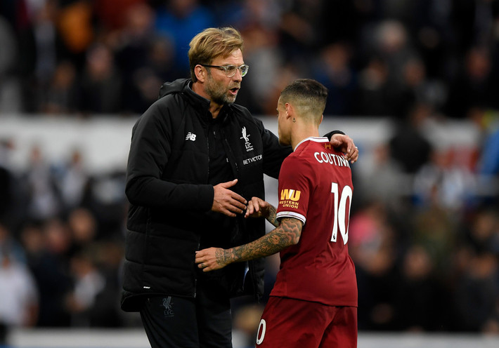 Real cũng nhăm nhe giành Coutinho. Theo tờ Mundo Deportivo của Tây Ban Nha, các quan chức của Real Madrid đã nói chuyện với Liverpool về tình hình của Philippe Coutinho. Nguồn tin này cho biết, Real có ý định ký kết với Coutinho vào mùa Hè năm tới, so với việc Barcelona muốn ngôi sao người Brazil trong tháng Giêng. Ảnh: Mundo Deportivo