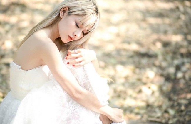 Tuy nhiên, nổi tiếng luôn đi kèm với điều tiếng, tai tiếng. Lookgade Chadaporn cũng giống như bao hot girl khác vướng phải nhiều lời đồn không hay.