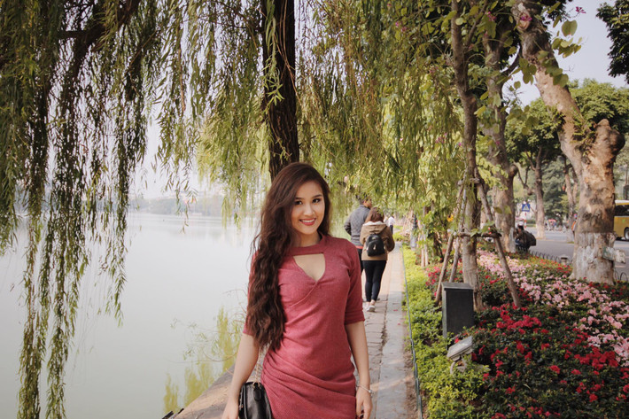 Yêu thích tiếng Anh và được gia đình định hướng học ngoại ngữ từ nhỏ là tiền đề giúp Minh Tâm giành nhiều giải thưởng trong đó có giải nhất trong cuộc thi học sinh giỏi cấp huyện năm lớp 8 bộ môn này và giải ba học sinh giỏi tiếng Anh cấp tỉnh.