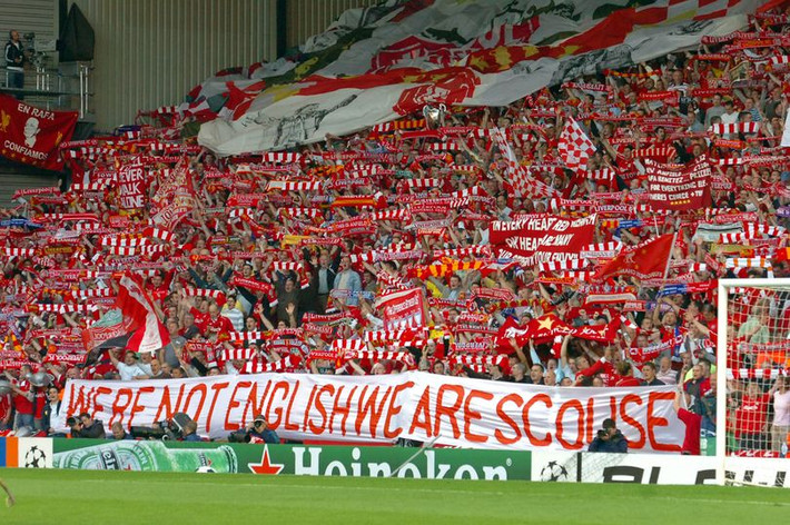 Liverpool từ chối bán với giá 1,5 tỷ bảng: Chủ sở hữu của Liverpool, Fenway Sports Group, cho biết đã từ chối đề nghị trị giá 1,5 tỷ bảng để mua CLB từ một tập đoàn do Amanda Staveley dẫn đầu.