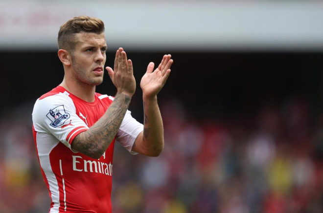 Wilshere trên đường rời Arsenal: Truyền thông Anh đưa tin, Arsenal đã đồng ý bán tiền vệ Jack Wilshere cho CLB Sampdoria với giá chỉ 9 triệu bảng. Trước đó, cầu thủ sinh năm 1992 cũng được Man City liên hệ nhưng phía Arsenal kiên quyết không bán cầu thủ cho đối thủ cạnh tranh trực tiếp tại giải Ngoại hạng. Ảnh: Goal