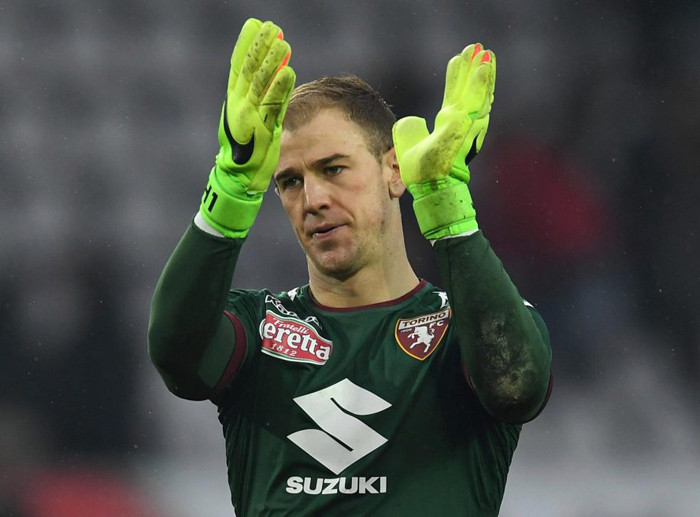 Tương lai Joe Hart được định đoạt: Trong vòng vài ngày tới, Joe Hart có thể hoàn tất việc chuyển đến West Ham. CLB ở thủ đô London đã đồng ý với Manchester City một hợp đồng mượn cầu thủ trong 1 năm, kèm điều khoản mua đứt nếu Joe Hart thể hiện tốt. Ảnh: Goal