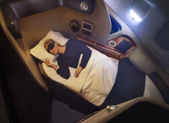 Hành khách trong khoang hạng nhất của Qantas Airlines (Australia) có ô tô đón đến sân bay, tận hưởng các liệu pháp trị liệu spa miễn phí, bữa tối cao cấp...Nguồn ảnh: Architecturaldigest.