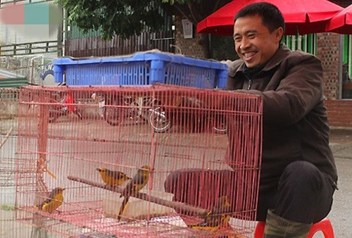 Chợ họp vào các ngày 5, 10,15, 20, 25, 30 âm lịch hàng tháng. Ảnh: VOV.