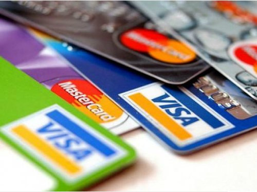 Ngoài ra, khách hàng được giảm thêm 10% cho tất cả các đơn hàng trong thời gian khuyến mãi. Giảm tới 15% cho tất cả các giao dịch thành công khi khách hàng thanh toán trực tuyến bằng ATM hay thẻ tín dụng Visa/Master/JCB card.