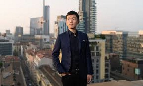 Steven Zhang còn được bình chọn là một trong những doanh nhân trẻ có ảnh hưởng ở Trung Quốc, lọt vào danh sách 40 Under 40 của tạp chí Fortune China trong 2 năm liên tiếp. Ảnh: Inter.