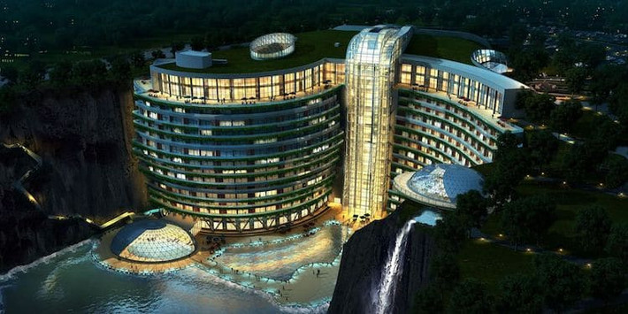 Sáng 15/11, InterContinental Shanghai Wonderland - khách sạn dưới lòng đất đầu tiên trên thế giới chính thức khai trương tại Thượng Hải, Trung Quốc.