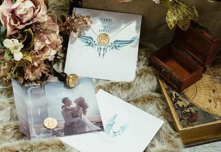 Được biết, sau màn cầu hôn lãng mạn trên bờ biển với nhẫn kim cương 1,4 tỉ đồng vào đầu tháng 10, vợ chồng Ưng Hoàng Phúc, Kim Cương đang lên kế hoạch tổ chức đám cưới vào đầu tháng 12 tới.