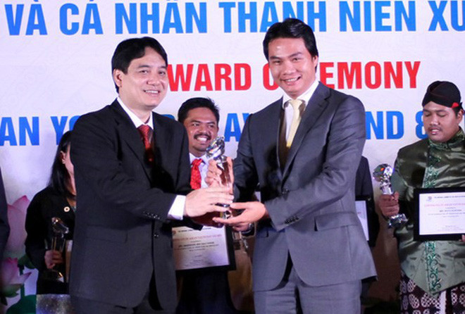 Anh tốt nghiệp Trường Đại học Quản Lý và Kinh Doanh Hà Nội và hoàn thành luận án tiến sỹ tại Malaysia. Ảnh: Dân Việt.