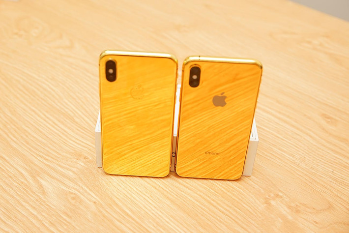 Quá trình mạ vàng cho iPhone Xs mới gặp nhiều khó khăn hơn so với các đời iPhone trước.