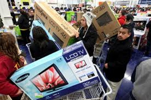 Với cơn mua sắm điên cuồng trên toàn thế giới trong ngày Black Friday, mỗi năm doanh thu bán hàng tại mỗi quốc gia đều tạo nên một kỳ tích mới. Ảnh: WTOP.