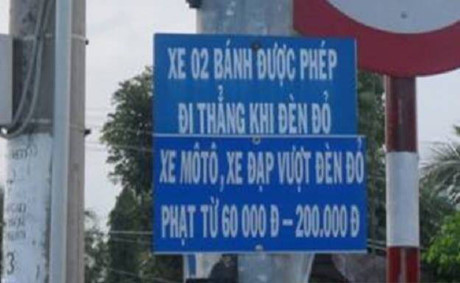 Đọc xong biển báo này nhiều người đi đường không biết sao mà lần.