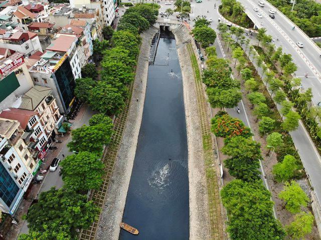 Trước đó, tháng 5/2019 dự án tài trợ thí điểm làm sạch một đoạn sông Tô Lịch bằng công nghệ Nano - Bioreactor Nhật Bản đã chính thức được khởi động. Dự án được kỳ vọng sẽ cải thiện được môi trường, giảm ô nhiễm tại sông Tô Lịch, cũng được áp dụng với một góc Hồ Tây.