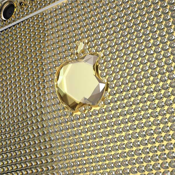 Khách hàng có thể lựa chọn phiên bản iPhone 6 khác "rẻ" hơn, được làm từ vàng 24 carat hoặc vàng hồng với giá 2.399 bảng Anh (tương đương gần 83 triệu đồng). Tuy nhiên có lẽ những siêu đại gia mua nó về chỉ để ngắm vì tính năng sử dụng không hề khác chiếc iPhone 6 thông thường.