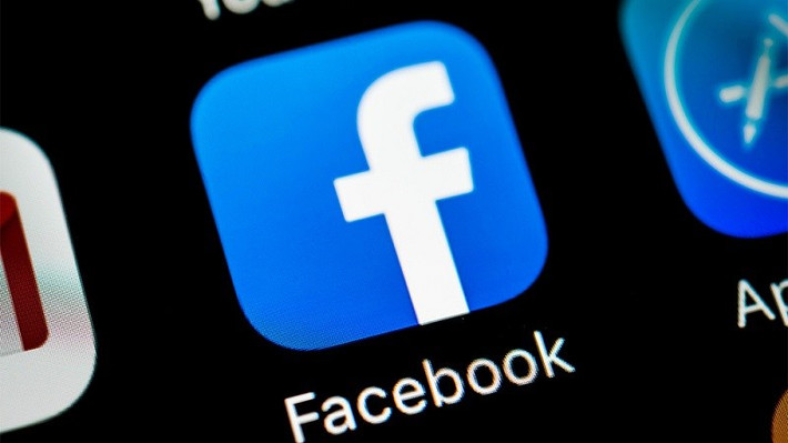 iMore đưa tin, người dùng ứng dụng Facebook đã bắt đầu nhận được thông báo về việc thay đổi "Điều khoản dịch vụ" của mạng xã hội này áp dụng từ ngày 1/10 tới đây. Facebook sẽ có thay đổi quan trọng mà nhiều người dùng không vui khi biết điều này.