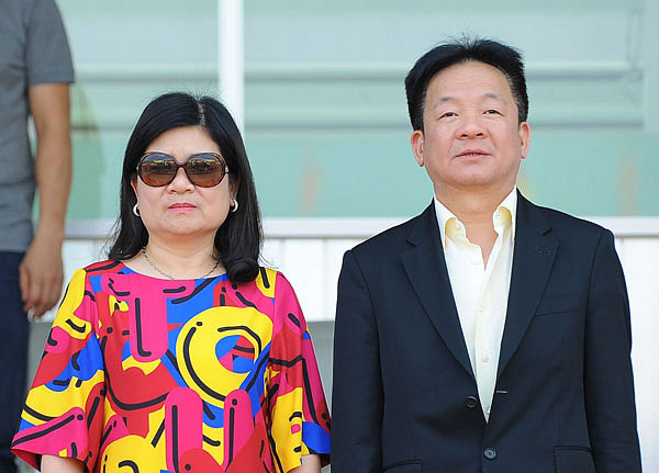 Bà Lê Thanh Hoà - mẹ chồng Hoa hậu Đỗ Mỹ Linh từng là bạn "thanh mai trúc mã" từ hồi còn học cấp ba với bầu Hiển. Từ đôi bạn thân, cả hai nên duyên vợ chồng. Ảnh: Suckhoedoisong