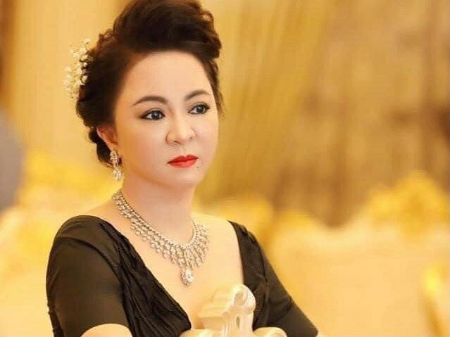 Trước khi bị khởi tố, bà Nguyễn Phương Hằng được biết tới là Phó Chủ tịch HĐQT kiêm Tổng giám đốc điều hành CTCP Đại Nam. Tháng 5/2020, ông Huỳnh Uy Dũng, chồng bà Hằng, thông báo rời khỏi thương trường và giao toàn quyền điều hành doanh nghiệp cho vợ. Ảnh: Congthuong