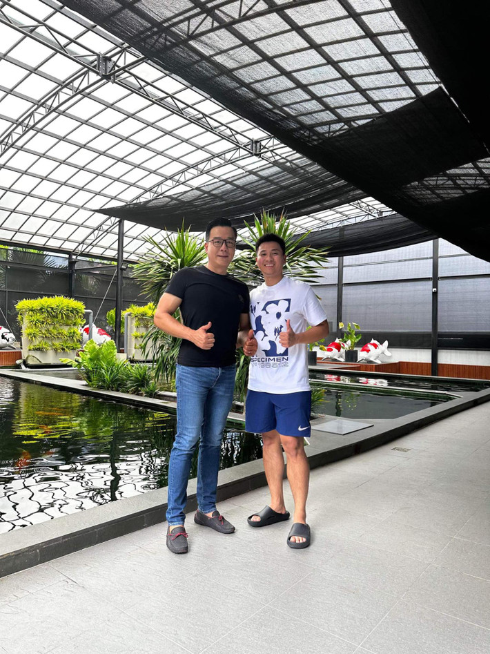 Trang trại cá Koi của doanh nhân Thắng Ngô rộng tới hơn 1.000m2 tại TP HCM, tổng vốn đầu tư ban đầu lên đến 45 tỷ đồng.