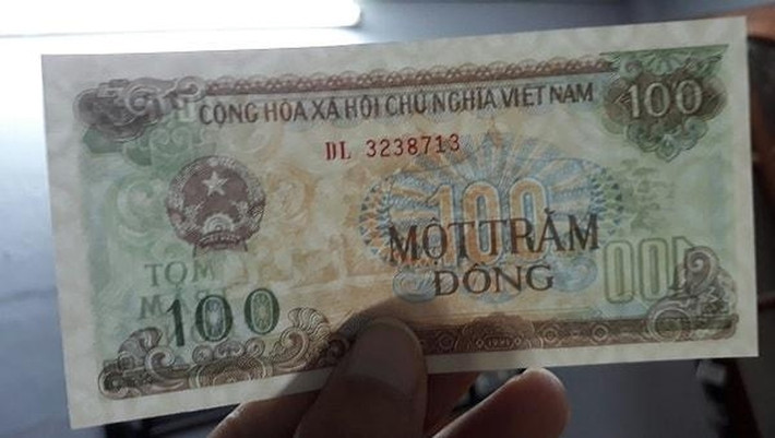 Dù vẫn còn giá trị lưu hành song những năm qua tờ 100 đồng gần như không được sử dụng trong giao thương. Ảnh: Facebook